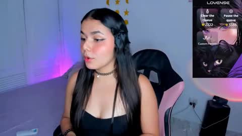 Snapshot of pinkpantherr_ chatting on November 2025 07:13:01 PM Sarah .. online show from November 2025 07:13:01 PM