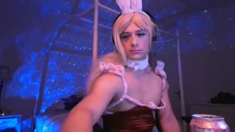 Snapshot of pinkpillbambi chatting on November 2025 02:43:02 AM pinkpillbambi online show from November 2025 02:43:02 AM