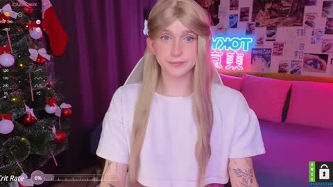 pinkvenom_ online show from December 2024 05:19:01 PM