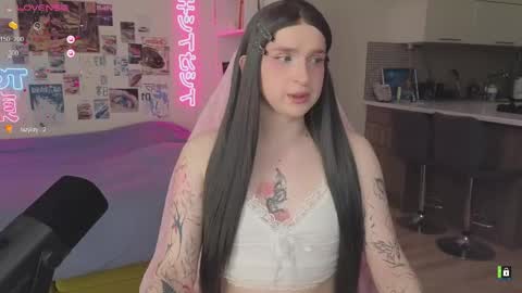 pinkvenom_ online show from May 2026 06:40:02 AM