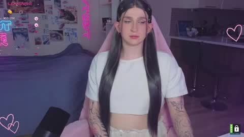 pinkvenom_ online show from May 2026 04:12:01 PM