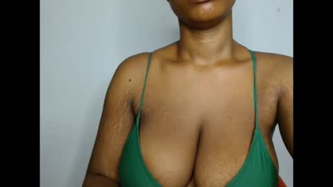 pinkxsugar online show from February 2026 04:35:02 PM