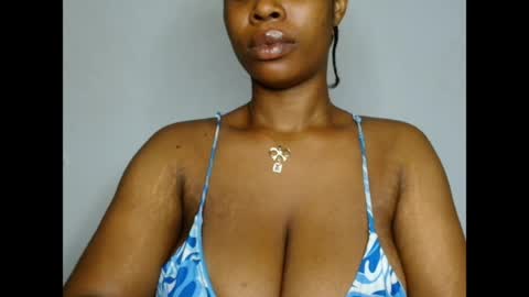 Snapshot of pinkxsugar chatting on May 2026 07:14:01 AM pinkxsugar online show from May 2026 07:14:01 AM