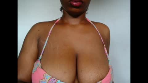 Snapshot of pinkxsugar chatting on May 2026 07:36:02 AM pinkxsugar online show from May 2026 07:36:02 AM