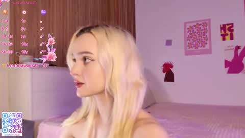 Snapshot of pinky__binky chatting on October 2025 02:01:02 AM Pinky online show from October 2025 02:01:02 AM
