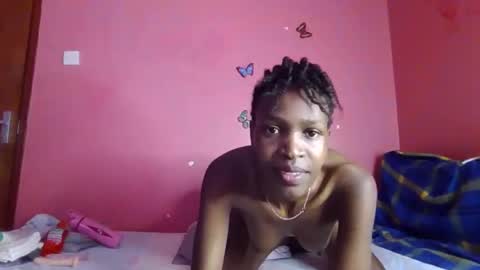 pinky_cockoo online show from February 2026 08:43:01 AM