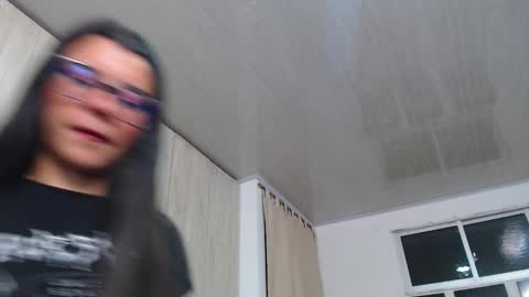 Snapshot of pinky_f00x chatting on September 2025 12:43:01 AM pinky_f00x online show from September 2025 12:43:01 AM