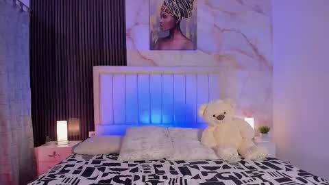 Snapshot of pinky_peach_ chatting on October 2025 03:27:01 AM Peachy online show from October 2025 03:27:01 AM