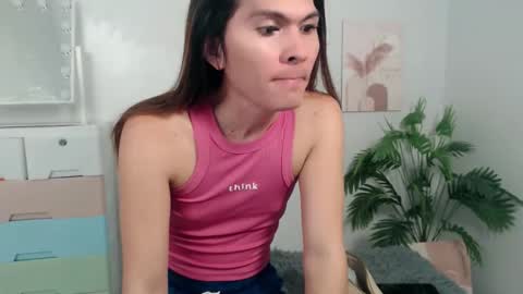 pinky_web03 online show from January 2026 01:33:01 AM