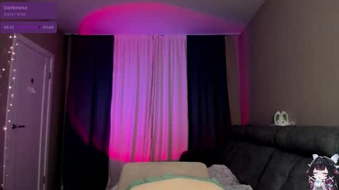 Snapshot of pinkypaws chatting on February 2026 09:57:02 PM miko online show from February 2026 09:57:02 PM