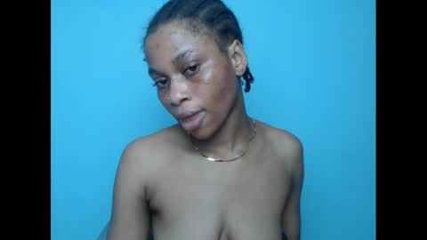 Snapshot of pinkyxxpussy chatting on January 2025 01:08:01 AM pinkyxxpussy online show from January 2025 01:08:01 AM