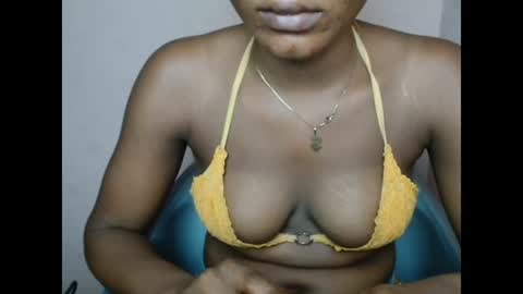 Snapshot of pinkyxxpussy chatting on February 2026 12:00:01 AM pinkyxxpussy online show from February 2026 12:00:01 AM