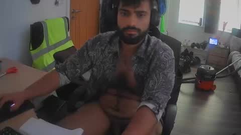 Snapshot of pinocicock chatting on December 2024 11:17:02 AM Yash online show from December 2024 11:17:02 AM