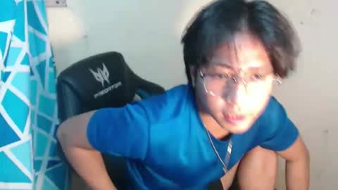 Snapshot of pinoy_fuckboyxxx chatting on May 2026 07:35:02 AM pinoy_fuckboyxxx online show from May 2026 07:35:02 AM