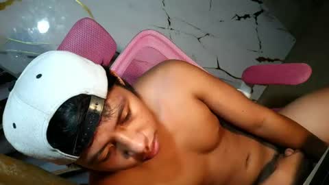 pinoy_fuckboyxxx online show from June 2026 02:24:02 AM
