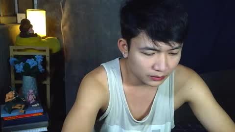 Snapshot of pinoy_petitehugecock chatting on March 2026 01:03:02 PM alex online show from March 2026 01:03:02 PM