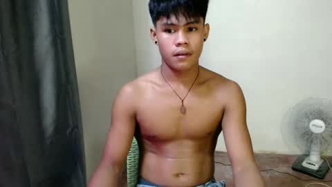 Snapshot of pinoy_shyboy69 chatting on April 2026 12:28:01 PM pinoy_shyboy69 online show from April 2026 12:28:01 PM