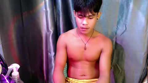 Snapshot of pinoy_shyboy69 chatting on April 2026 02:51:02 AM pinoy_shyboy69 online show from April 2026 02:51:02 AM