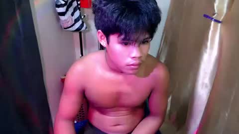 Snapshot of pinoy_shyboy69 chatting on May 2026 03:17:02 PM pinoy_shyboy69 online show from May 2026 03:17:02 PM