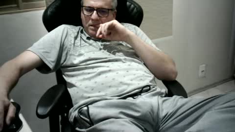 piovesanes online show from October 2025 02:38:02 PM