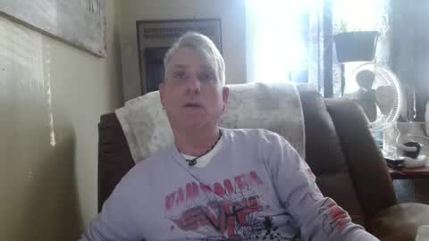 Snapshot of pirate334 chatting on January 2025 08:42:01 PM pirate334 online show from January 2025 08:42:01 PM