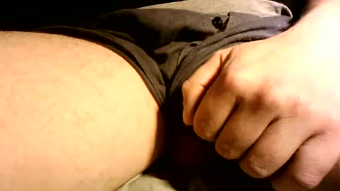 pisellonelargo online show from October 2025 11:31:02 AM