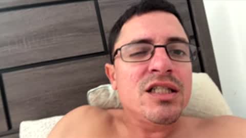 pizza98832 online show from January 2026 08:18:02 PM