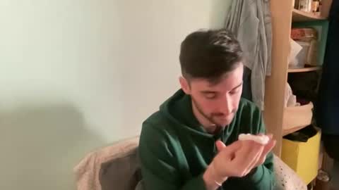 placebo14 online show from January 2026 02:30:01 PM