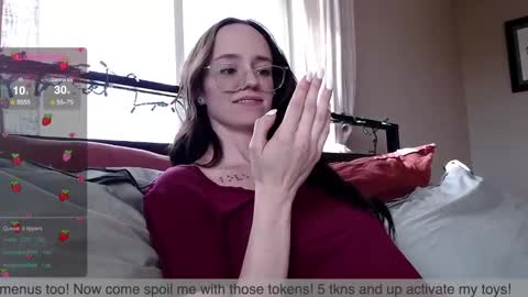 Snapshot of plantbabeee chatting on December 2024 06:49:02 PM Plantbabeee online show from December 2024 06:49:02 PM