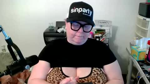 Platinum Puzzy online show from March 2025 06:48:01 PM