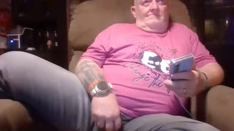 Snapshot of playboychas chatting on April 2026 05:40:02 AM chaz online show from April 2026 05:40:02 AM