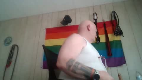 Snapshot of playboychas chatting on April 2026 11:29:01 PM chaz online show from April 2026 11:29:01 PM