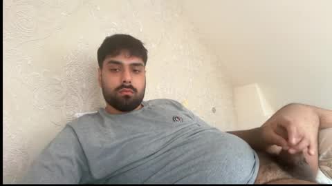 Snapshot of playboygangstaa chatting on May 2026 04:37:01 PM Zachhh online show from May 2026 04:37:01 PM