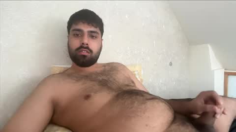 Snapshot of playboygangstaa chatting on May 2026 01:52:01 PM Zachhh online show from May 2026 01:52:01 PM