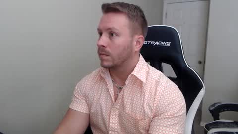 Player online show from February 2026 06:19:01 PM