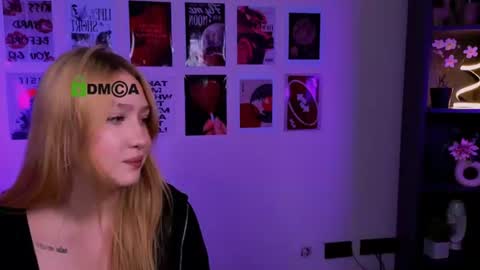 Snapshot of playful_sophie chatting on July 2026 07:31:01 PM Sophie online show from July 2026 07:31:01 PM