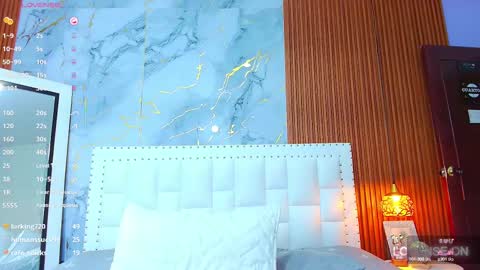 Snapshot of playfuljust_18 chatting on February 2025 08:13:02 PM SAMARA online show from February 2025 08:13:02 PM
