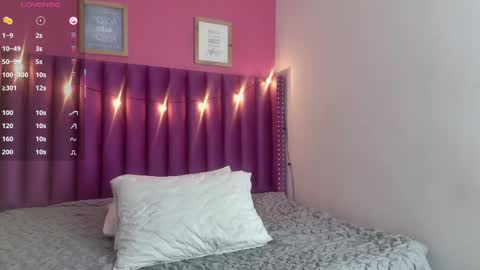 Snapshot of playfuljust_18 chatting on March 2025 12:44:02 PM SAMARA online show from March 2025 12:44:02 PM