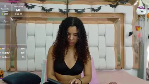 SAMARA  online show from October 2025 02:44:01 AM