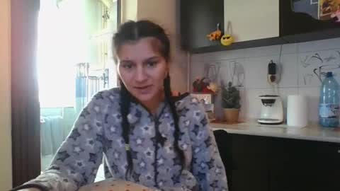 Snapshot of pleas3s_sweet chatting on February 2025 02:10:01 PM pleas3s_sweet online show from February 2025 02:10:01 PM