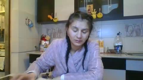 Snapshot of pleas3s_sweet chatting on February 2025 03:21:02 AM pleas3s_sweet online show from February 2025 03:21:02 AM