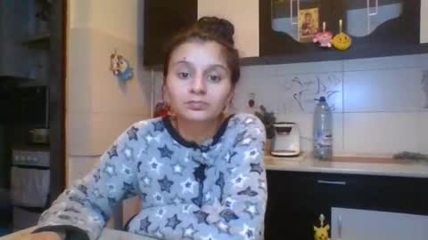 Snapshot of pleas3s_sweet chatting on March 2025 12:37:01 AM pleas3s_sweet online show from March 2025 12:37:01 AM