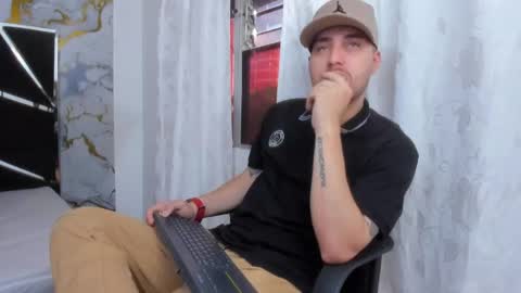 JUAN AND JULI online show from September 2025 09:26:02 PM