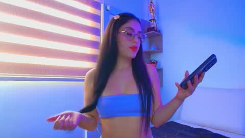 JUAN AND JULI online show from January 2026 09:53:02 PM