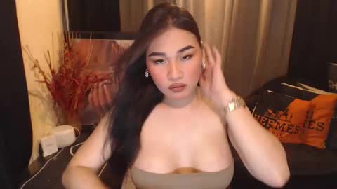 Snapshot of pleasureofbambie chatting on April 2026 11:22:02 AM Bambie online show from April 2026 11:22:02 AM