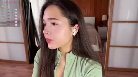 Acey online show from September 2025 04:14:01 AM