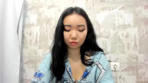 Erica online show from January 2025 03:20:01 AM