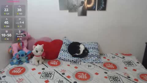 Snapshot of pocahontas_princess__ chatting on November 2025 01:44:02 PM Pocahontas online show from November 2025 01:44:02 PM