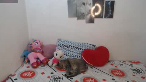 Snapshot of pocahontas_princess__ chatting on November 2025 04:18:02 PM Pocahontas online show from November 2025 04:18:02 PM