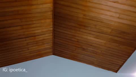 Snapshot of poeeticaa_ chatting on January 2025 01:04:02 PM IG ipoetica online show from January 2025 01:04:02 PM